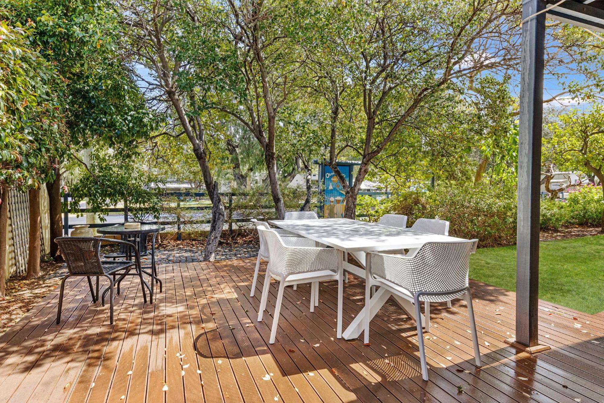 Observatory Guesthouse - Adults Only Busselton Exterior photo